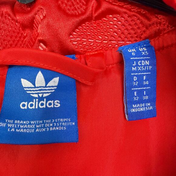 Adidas Tracktop Jacket Womens XS Red Floral Jacquard Trefoil Snap Up AY6733 NWOT - Picture 9 of 11